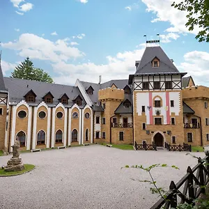 Zamek Luzec & Wellness Hotel