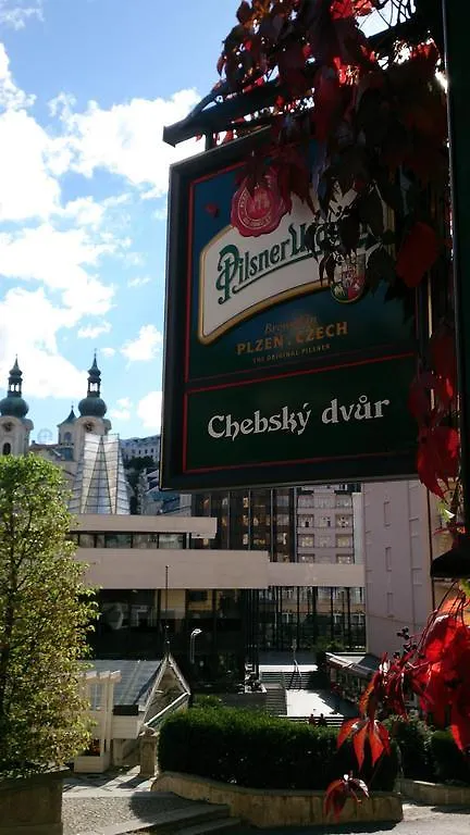 Hotel Chebsky Dvur - Egerlander Hof à Karlovy Vary 3*,